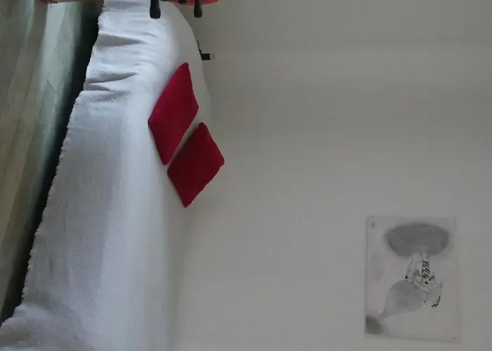 Des Sagards 公寓 *